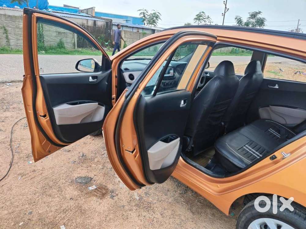 Hyundai Grand I10 Sportz Edition, 2016, Petrol