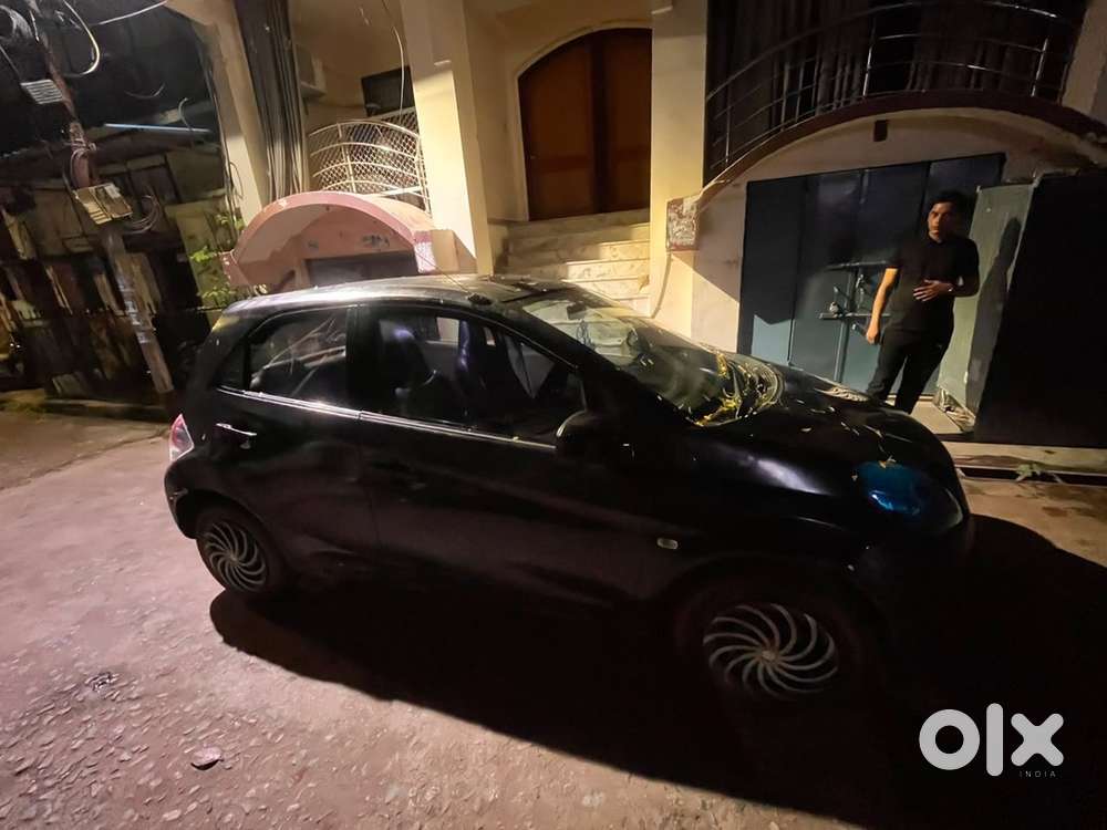 Honda Brio Manual 2013 Urgent Sell Kar Na Hai