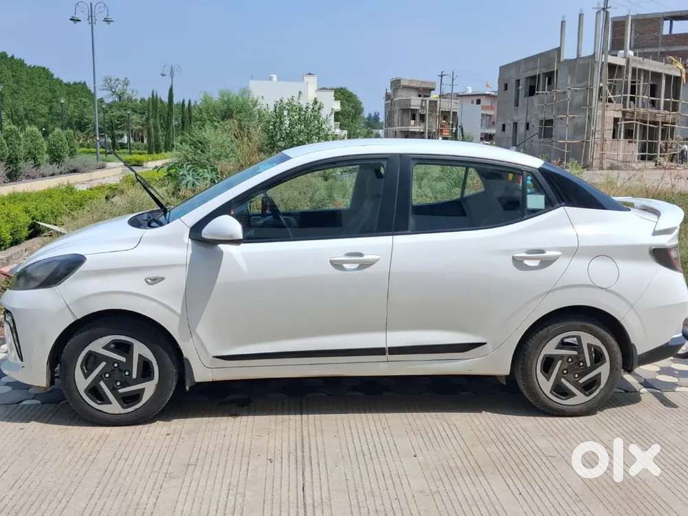 Hyundai Aura 2024 Petrol Well Maintained