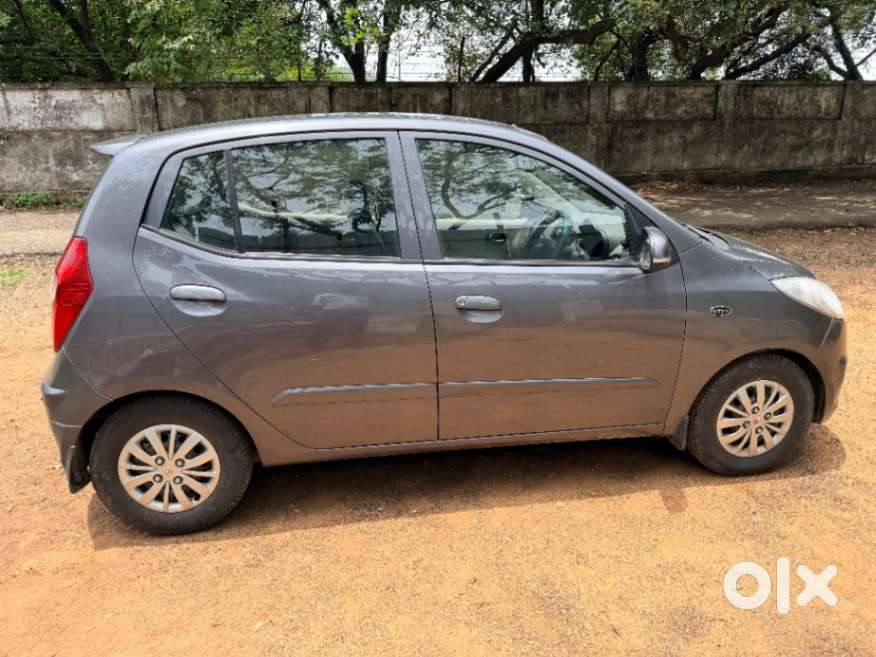 Hyundai I10 Sportz At, 2013, Petrol