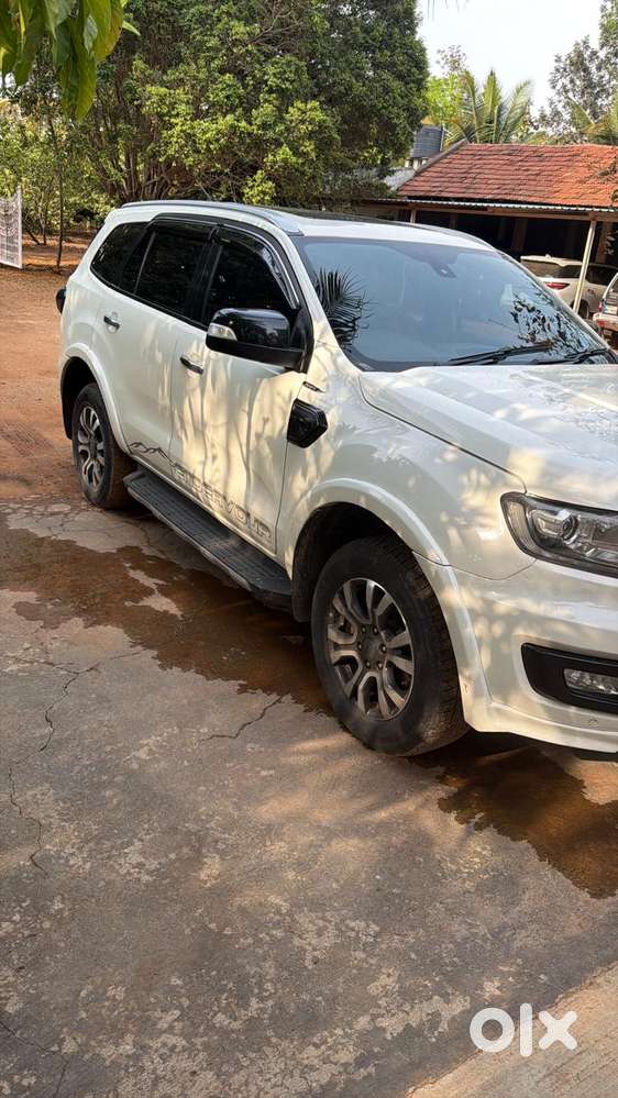 Ford Endeavour 3.2 Titanium Plus 4x4 At, 2019, Diesel