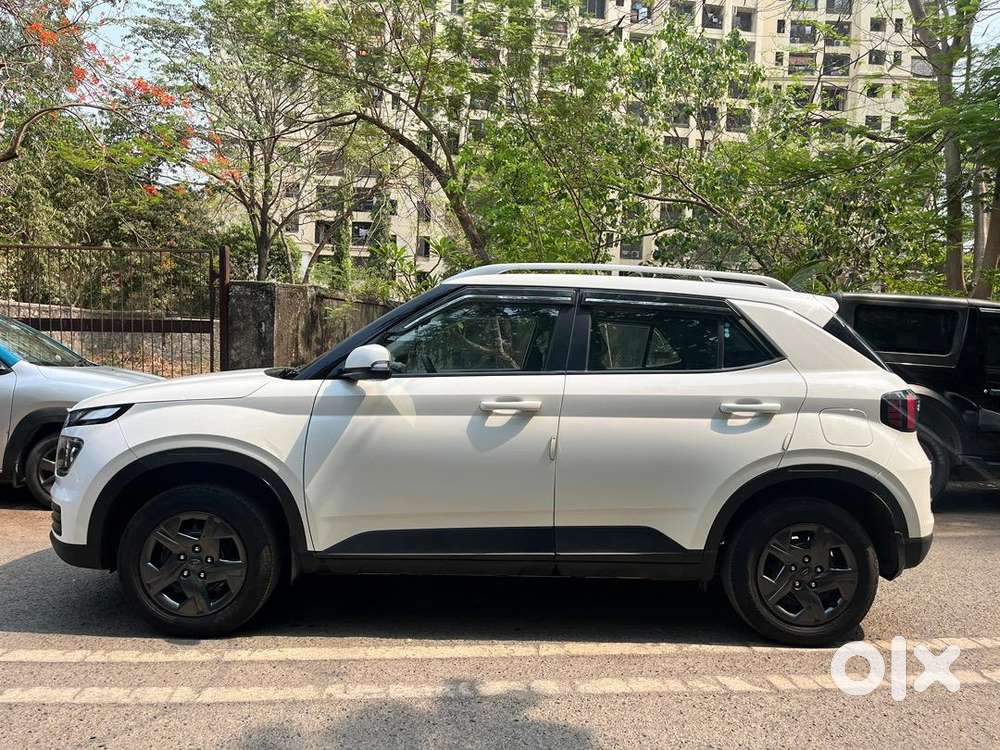 Hyundai Car Petrol 2023