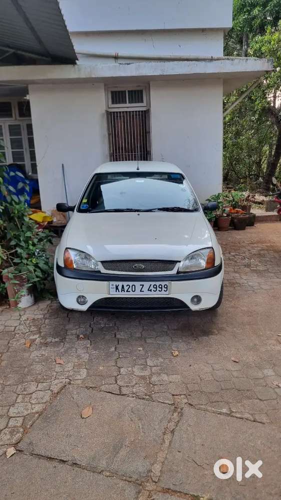 Ford Ikon 1.6 Sxi (top Model)