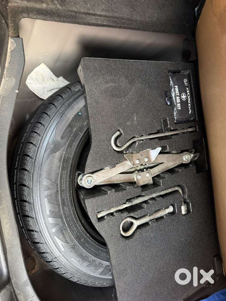 Honda Jazz V Automatic, 2018, Petrol
