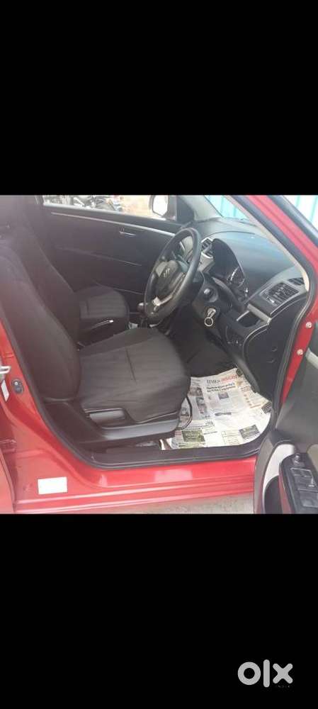 Maruti Suzuki Swift Vxi + Manual, 2012, Petrol