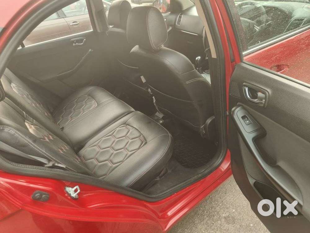 Tata Bolt Revotron Xt, 2016, Petrol