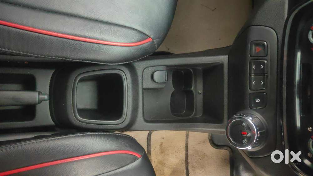Renault Kwid 1.0 Rxt Amt, 2017, Petrol