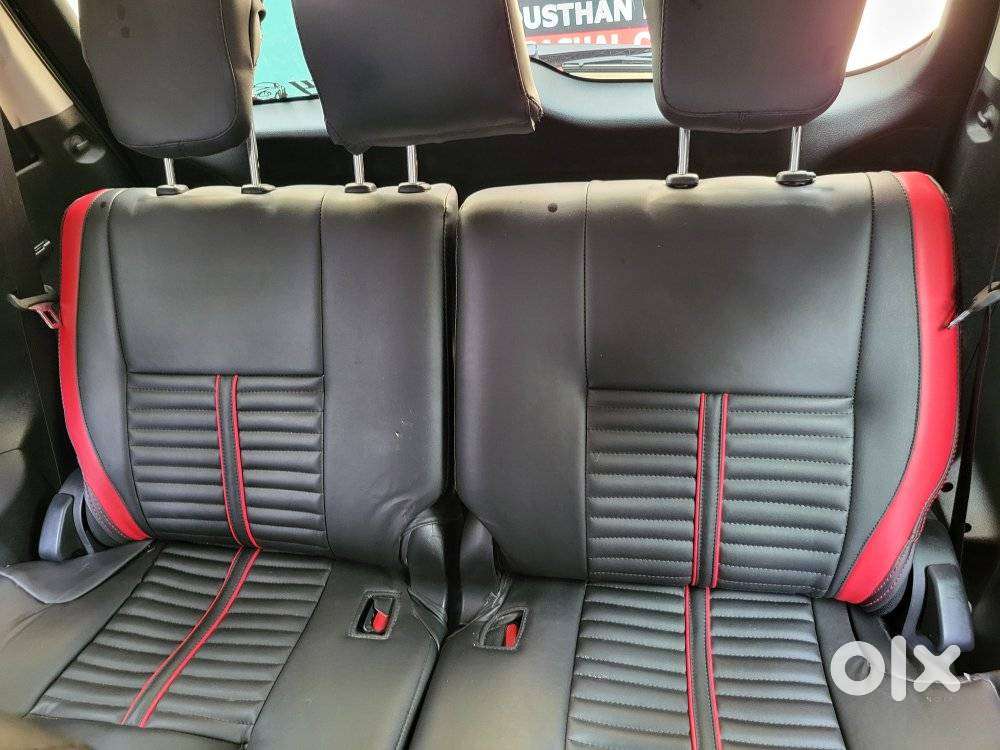 Toyota Innova Crysta [2020-ongoing] 2.4 Gx 8 Str, 2022, Diesel