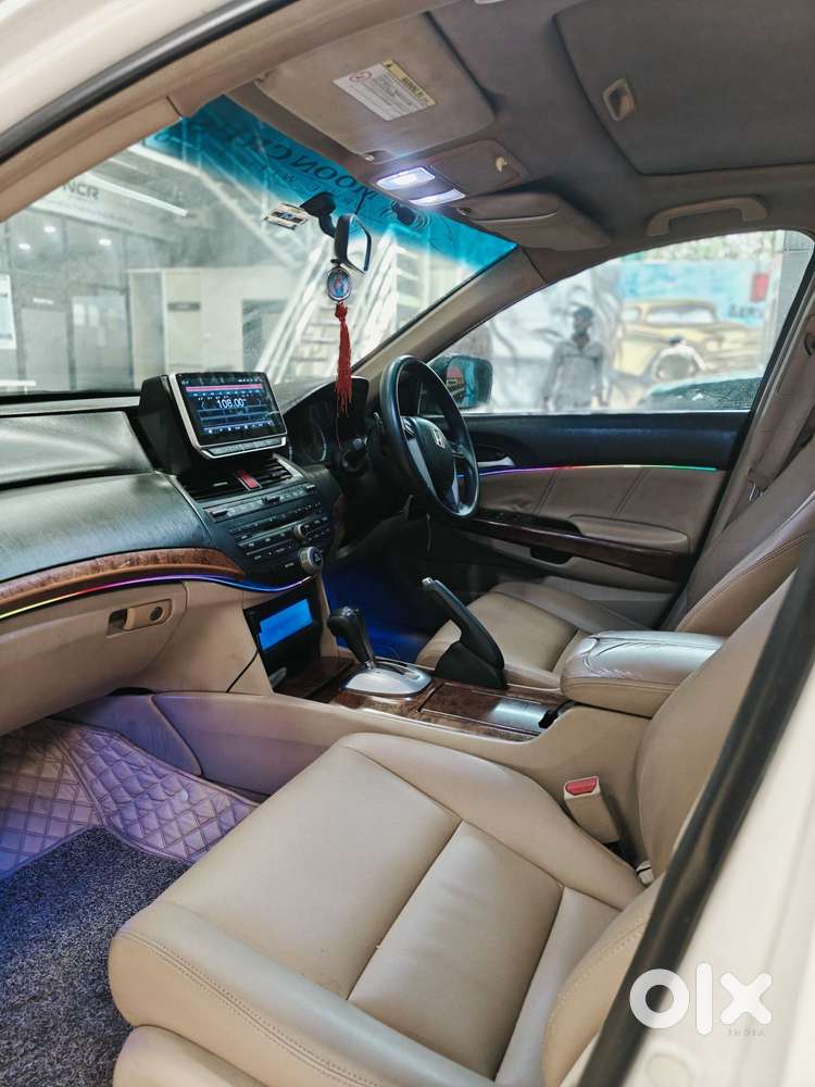 Honda Accord 2.4 Elegance Automatic, 2011, Petrol