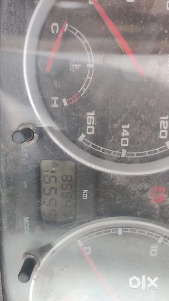 Tata Xenon Xt 2013 Crew