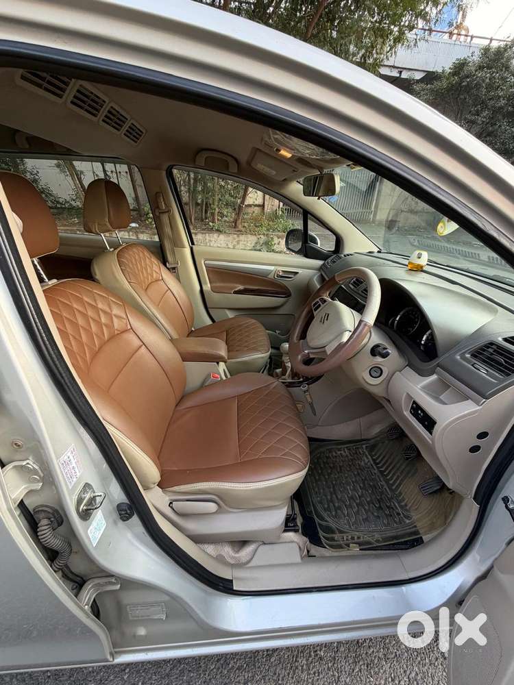 Maruti Suzuki Ertiga 1.4 Vxi Cng Anniversary Edition, 2018, Cng & Hy..