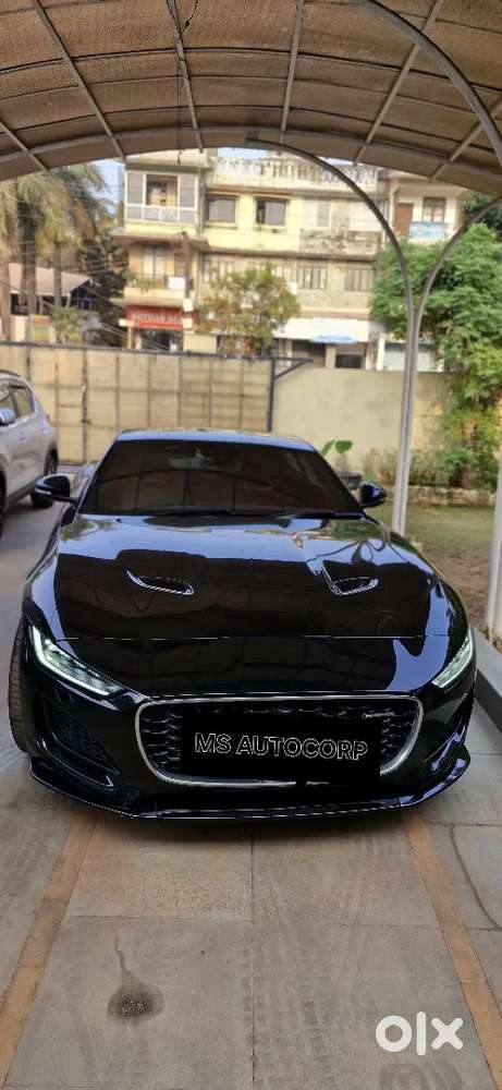 Jaguar F-type 2.0 (2024) – Single Owner