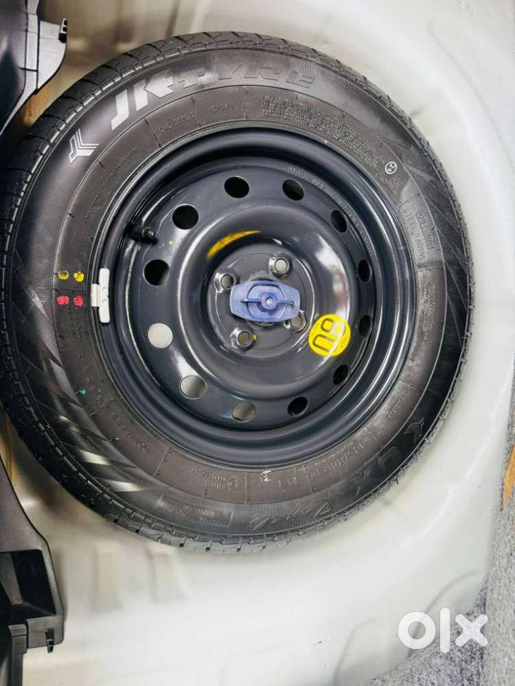 Maruti Suzuki Swift Zxi Plus Dual Tone, 2022, Petrol