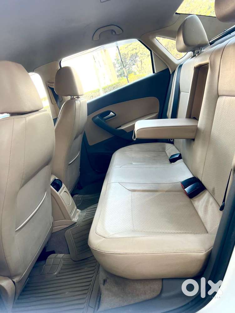 Volkswagen Vento 1.6 Highline Plus 16 Alloy, 2016, Petrol