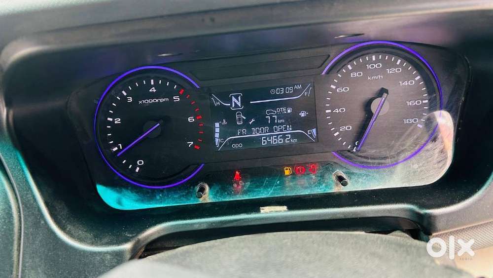 Mahindra Marazzo M2 8str, 2019, Diesel