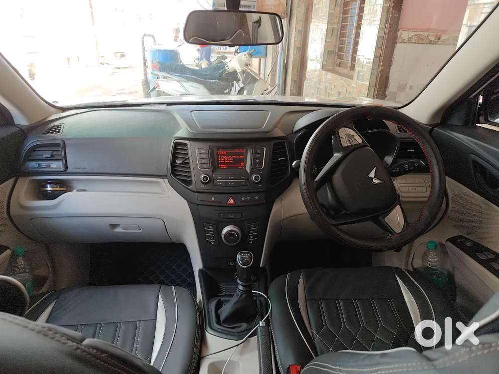 Mahindra Xuv300 2023 Petrol 16000 Km Driven