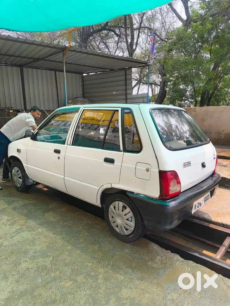 Maruti Suzuki 800 2005 Petrol Well Maintained