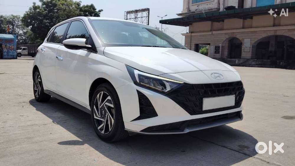 Hyundai I20 Asta (o) 1.2 Mt, 2023, Petrol