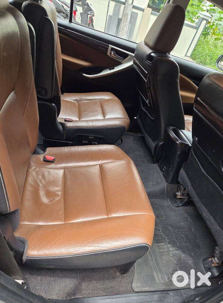 Toyota Innova Crysta 2.8 Z, 2017, Diesel
