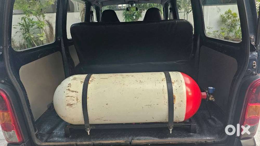 Maruti Suzuki Eeco 5 Str With Ac Plus Htr Cng, 2011, Petrol