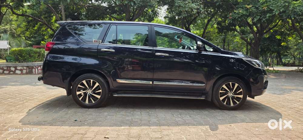 Toyota Innova Crysta Zx 2.4 Diesel 7 Seater, 2022, Diesel