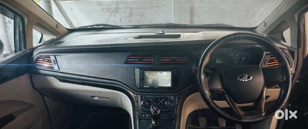 Mahindra Marazzo Diesel 2018