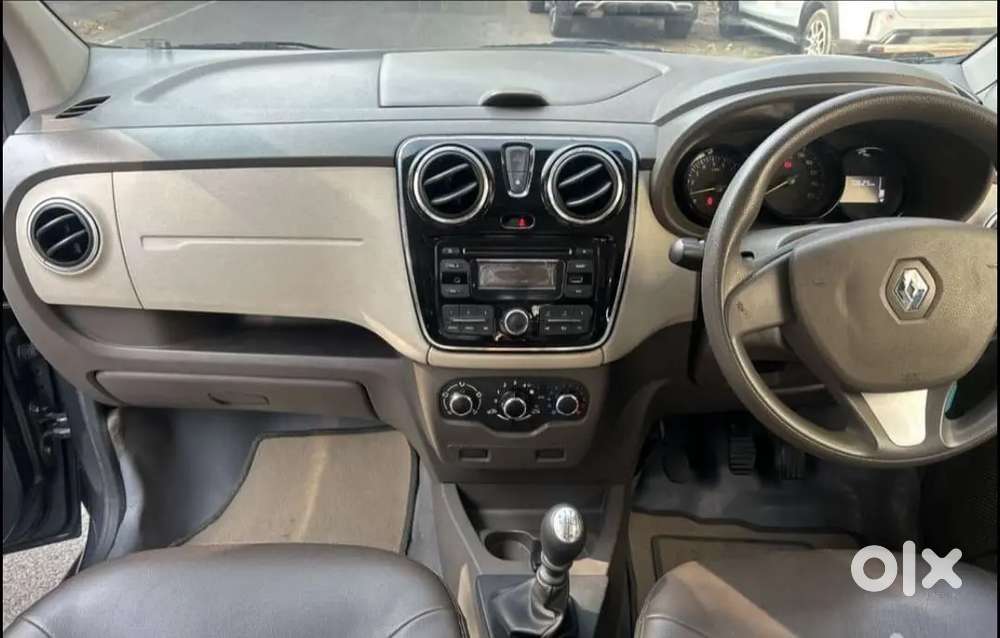 Renault Lodgy 2015 Diesel Well Maintained