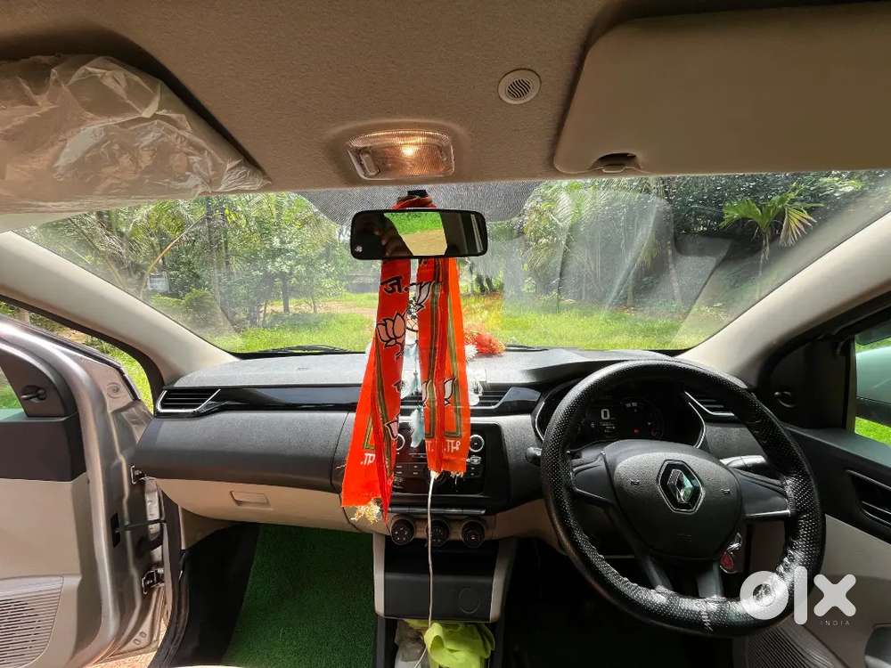 Single Hand Driving By Father