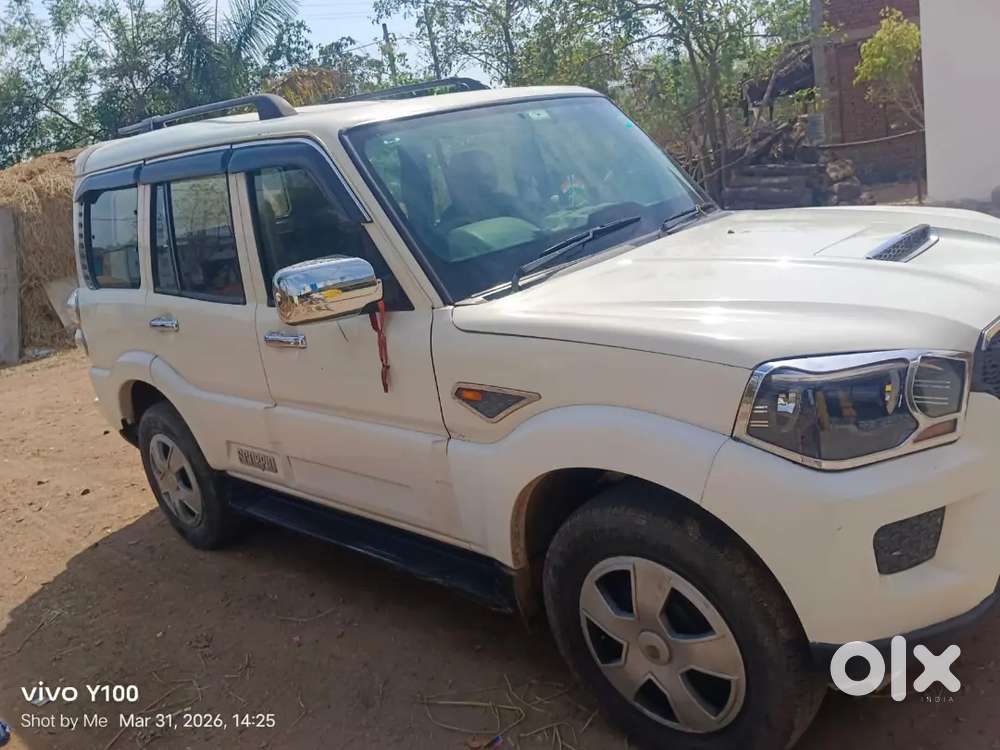Mahindra Scorpio 2017 Diesel 100000 Km Driven