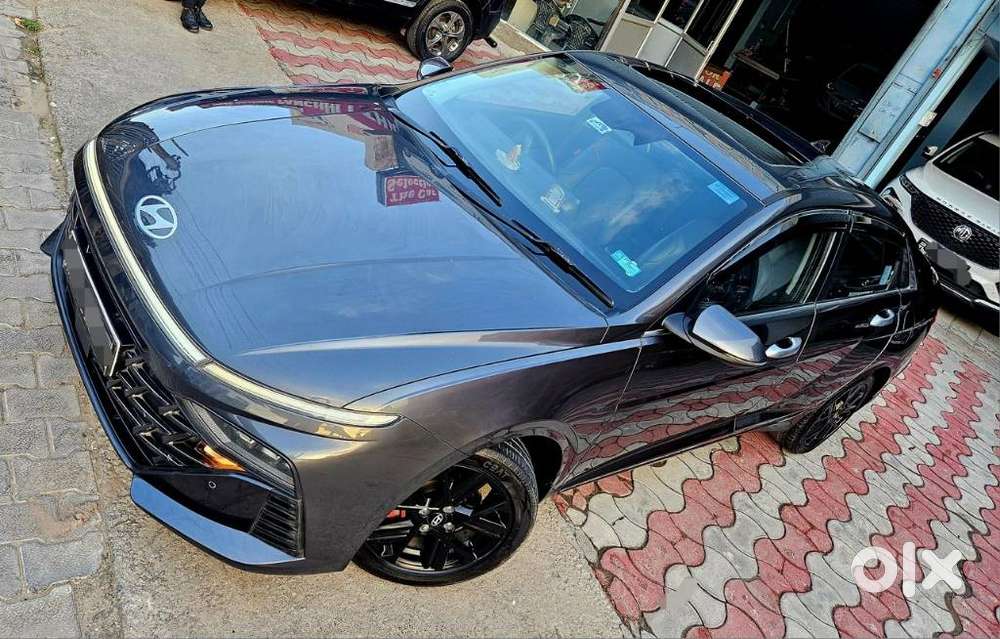 Hyundai Verna 1.5 Sx (o) Turbo Petrol Mt, 2023, Petrol