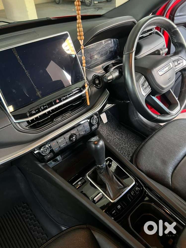 Jeep Compass Model S(o) 4x4 - No Accidents, No Scratch, Mint Condition