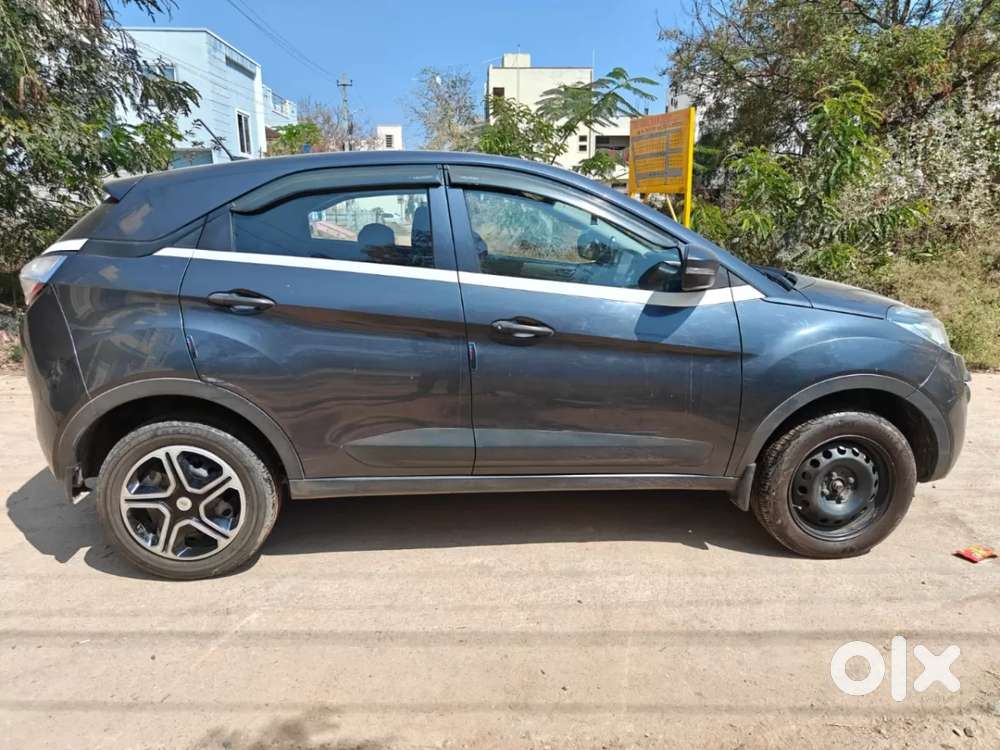 Tata Nexon 1.2 Revotron Xm, 2018, Petrol