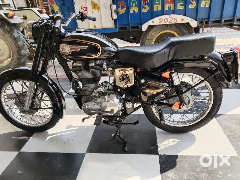 Bullet Standard 350 2011 model मोटरसाइकिलें 1824428104