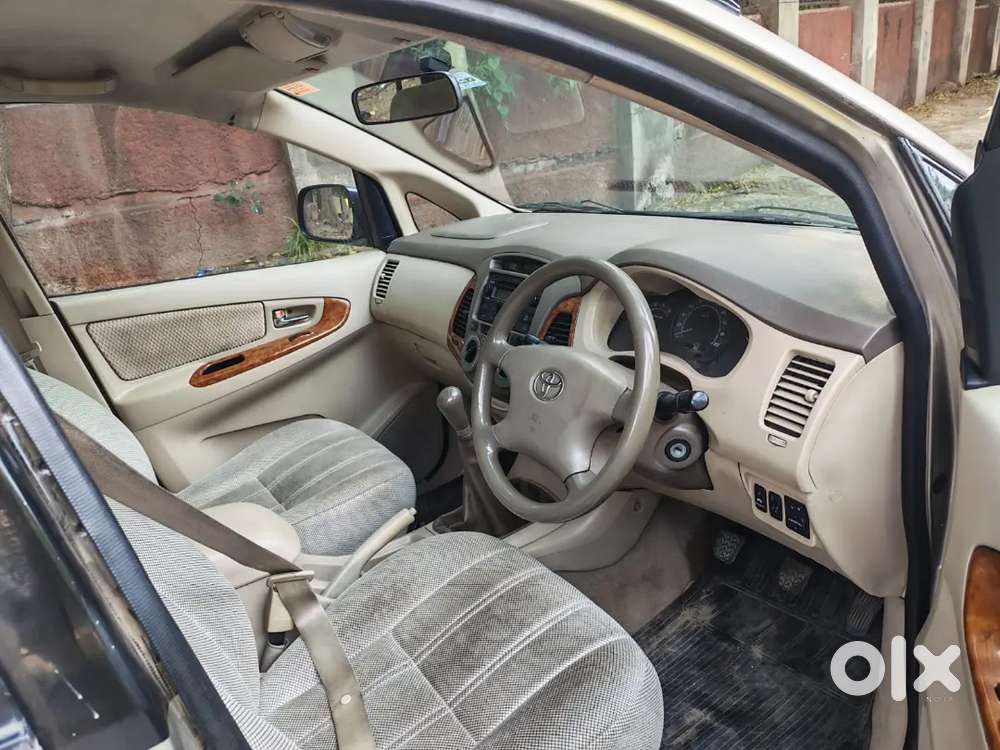 Toyota Innova 2008 V 8 Str Diesel 269000km
