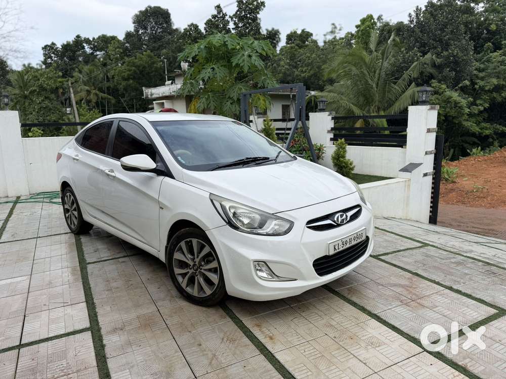 Hyundai Fluidic Verna 1.6 Vtvt Sx, 2014, Petrol