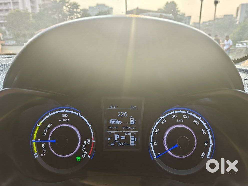 Mahindra Xuv400 Ev El Fast Charger Dt, 2023, Electric