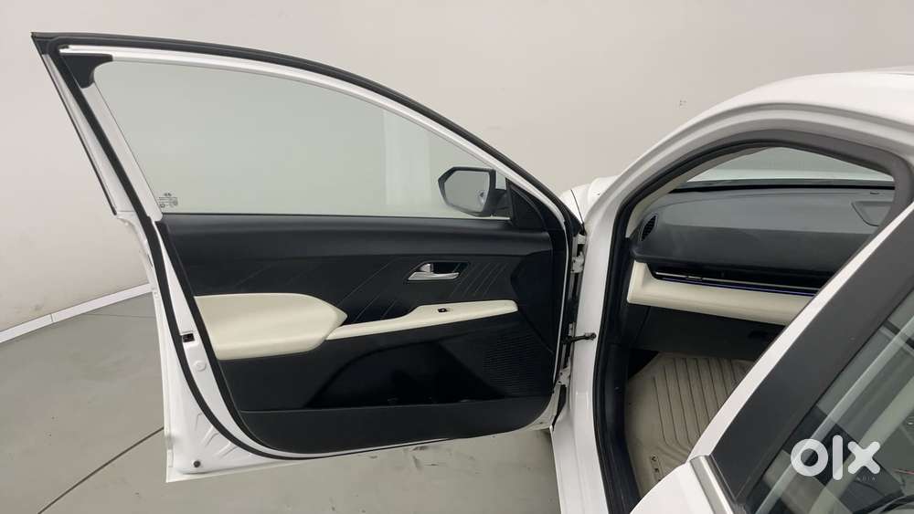 Hyundai Verna 1.5 Sx Petrol Mt, 2024, Petrol