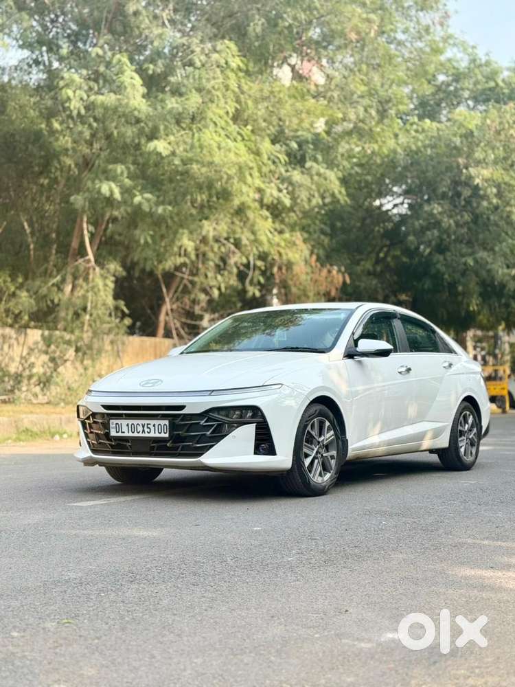 Hyundai Verna 1.5 Sx (o) Ivt, 2024, Petrol