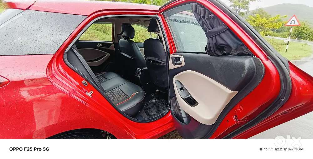 Hyundai Elite I20 2018 Diesel 118000 Km Driven