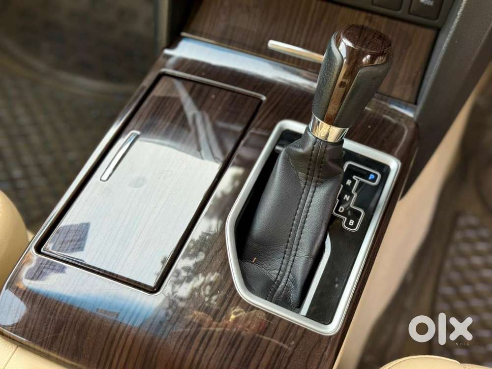 Toyota Camry Hybrid, 2017, Petrol