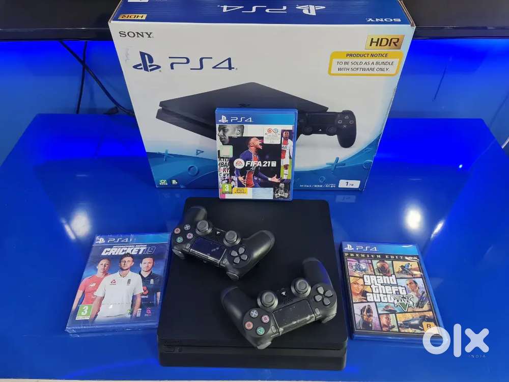 Playstation slim and pro console Games & Entertainment 1657334566