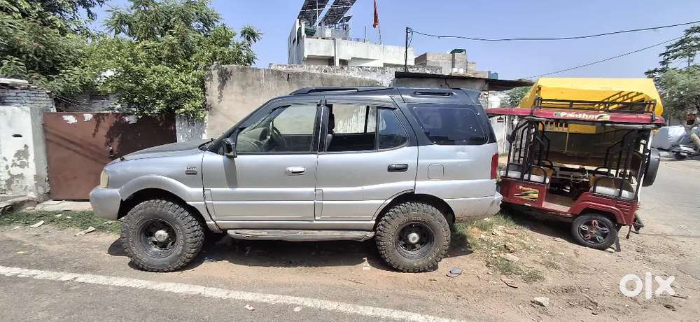 Tata Safari 2011 Diesel 100000 Km Driven