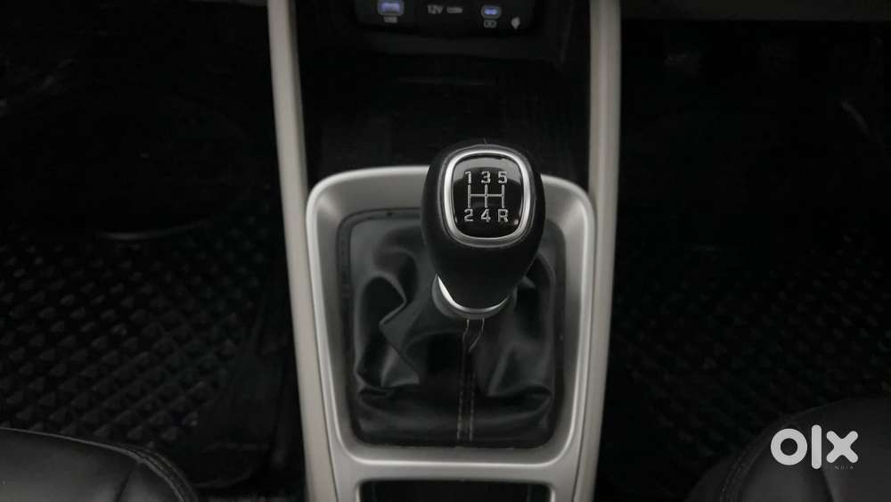 Hyundai Venue Sx, 2023, Petrol