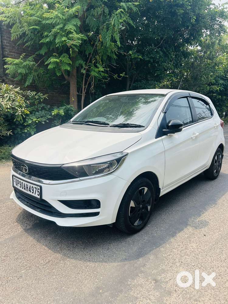 Tata Tiago 1.2 Revotron Xt (o), 2025, Petrol