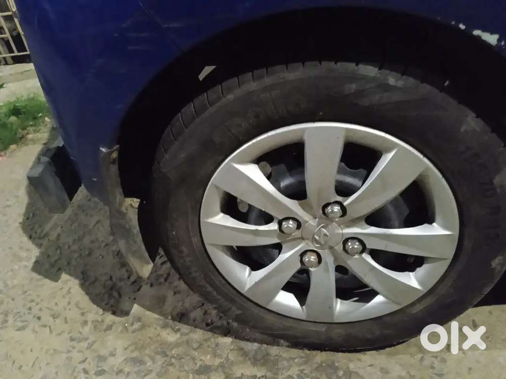 Hyundai Eon 2011 Petrol 32800 Km Running