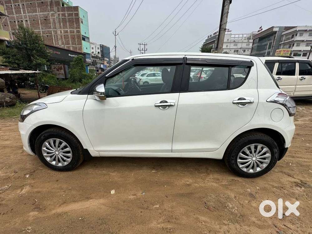 Maruti Suzuki Swift 1.2 Vxi (o), 2015, Petrol