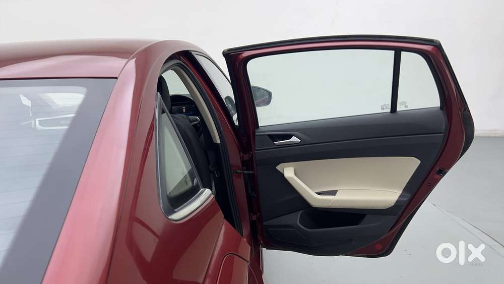 Volkswagen Virtus 1.0 Topline Tsi At, 2022, Petrol