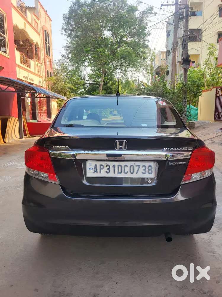 Honda Amaze 2015 Diesel Well Maintained