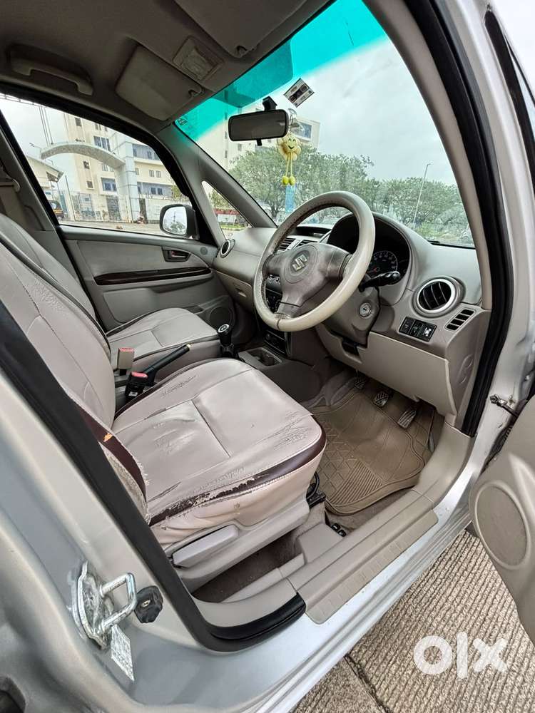 Maruti Suzuki Sx4 Vxi Bsiv, 2012, Cng & Hybrids