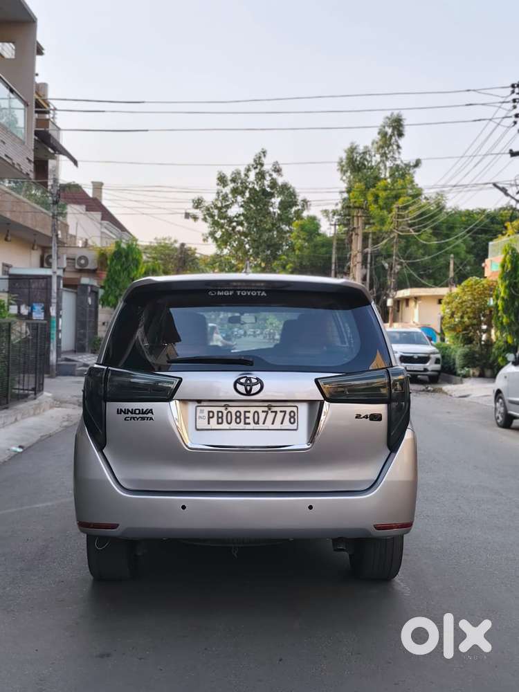 Toyota Innova Crysta 2.4 G Mt, 2017, Diesel